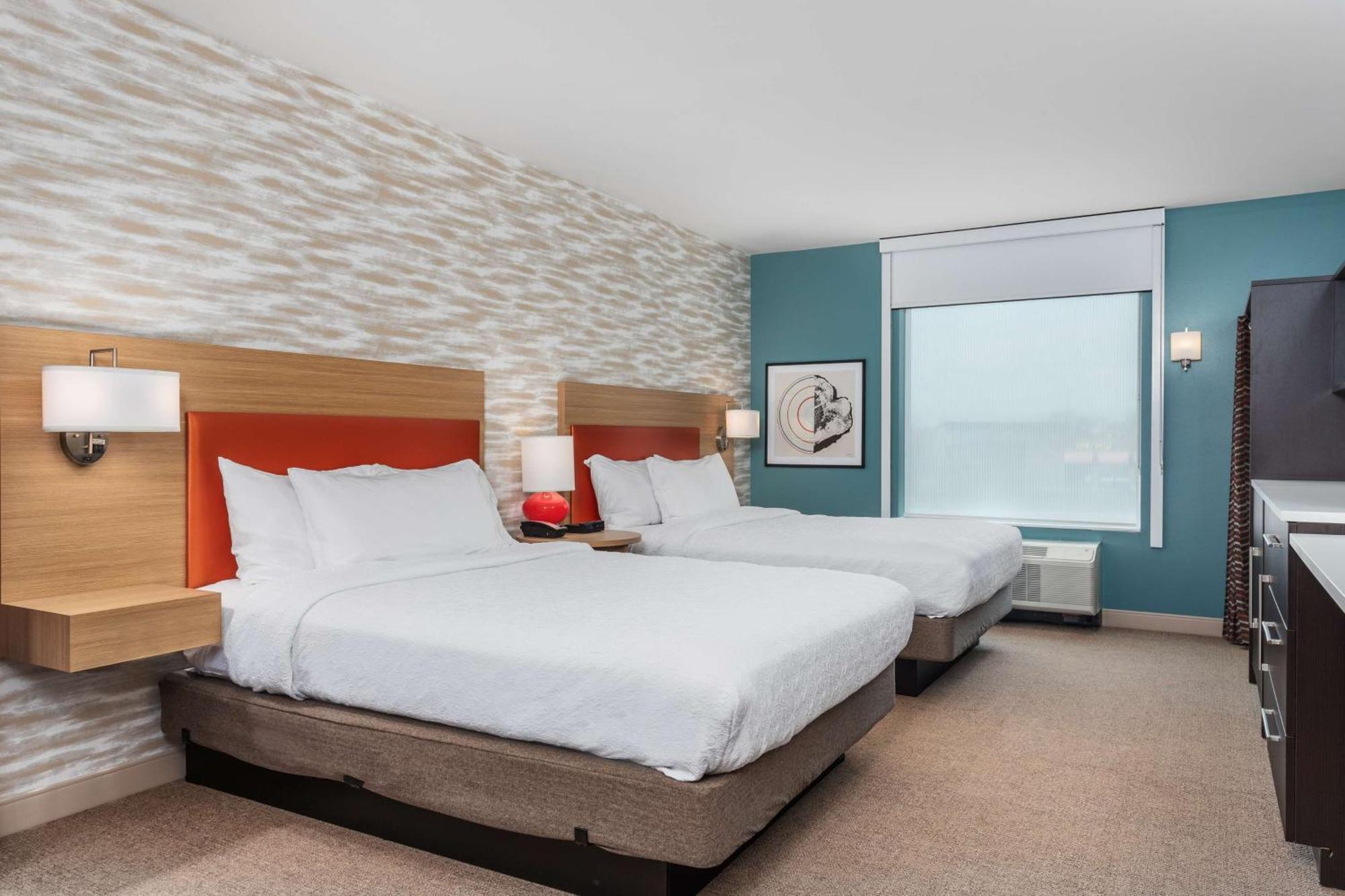 Home2 Suites By Hilton Cedar Rapids Westdale 外观 照片