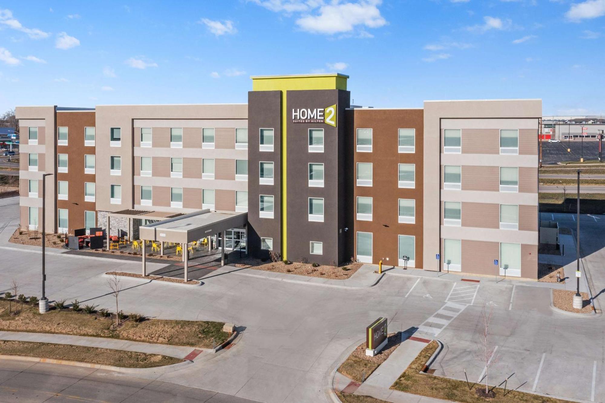 Home2 Suites By Hilton Cedar Rapids Westdale 外观 照片