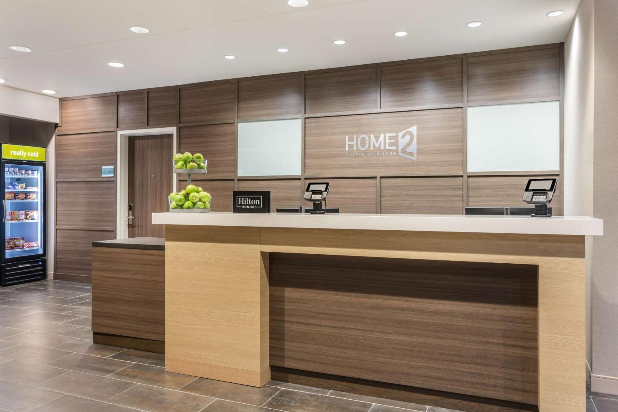 Home2 Suites By Hilton Cedar Rapids Westdale 外观 照片